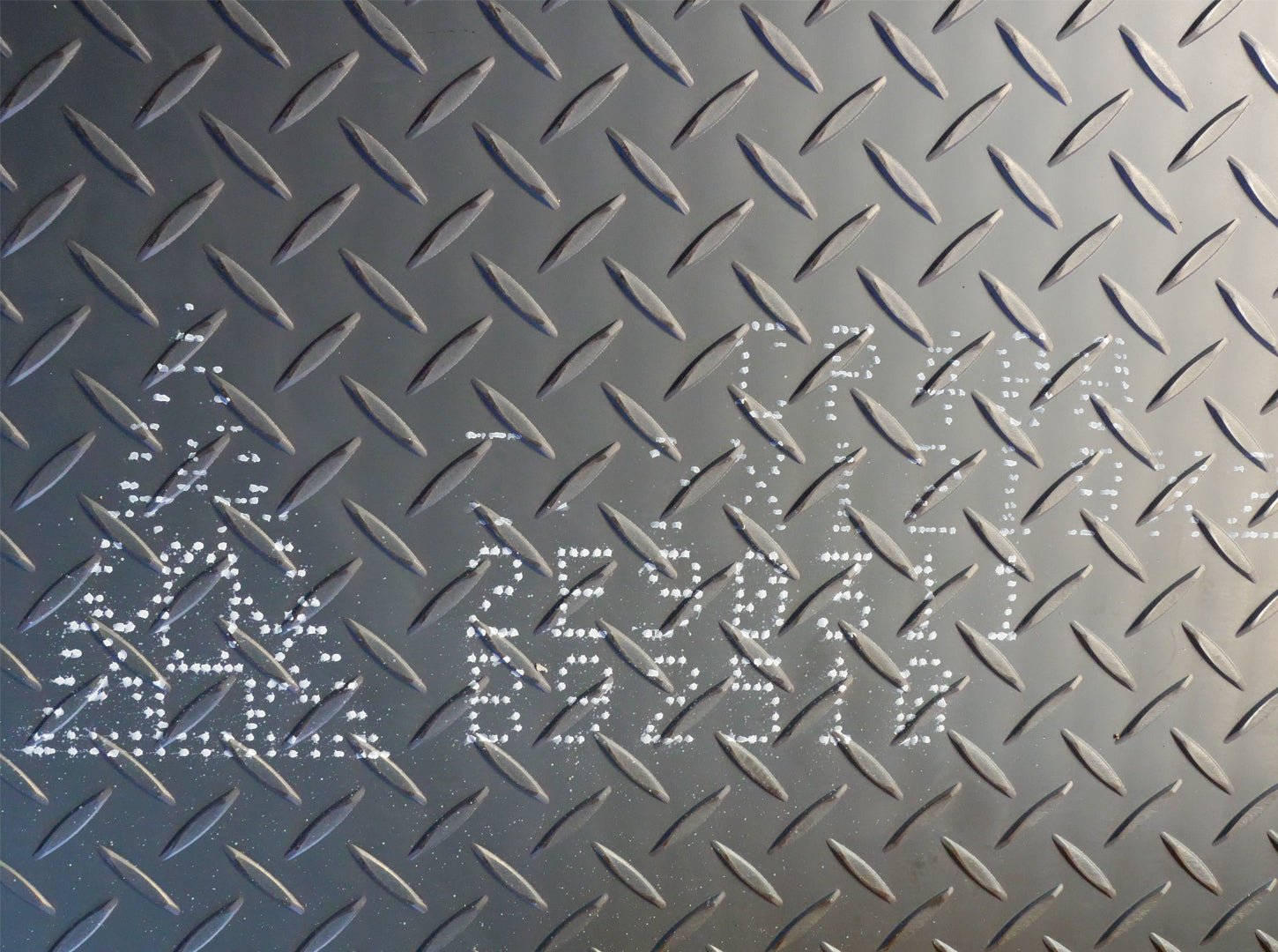 鉄板加工品 - MisakaZoo