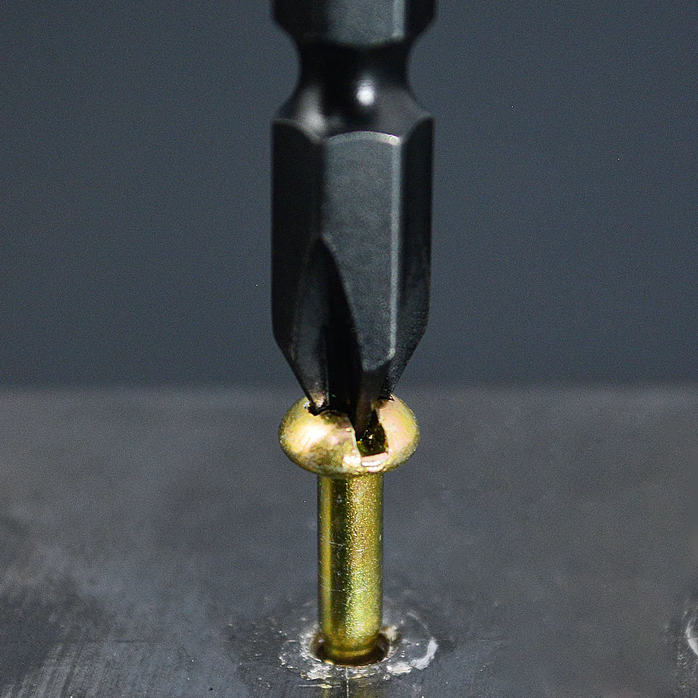 [5202-82-BG] KUROKIN 黒金(Black & Gold) 両頭ビット（２本組）+2×82mm 1セット