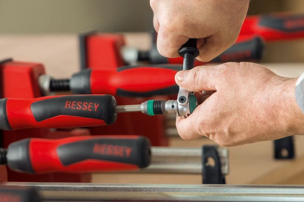 [2本１組セット品] ベッセイ(Bessey) 木工用クランプ KRE - 30 - 2K 4.3kg(2.15kg/本) - MisakaZoo