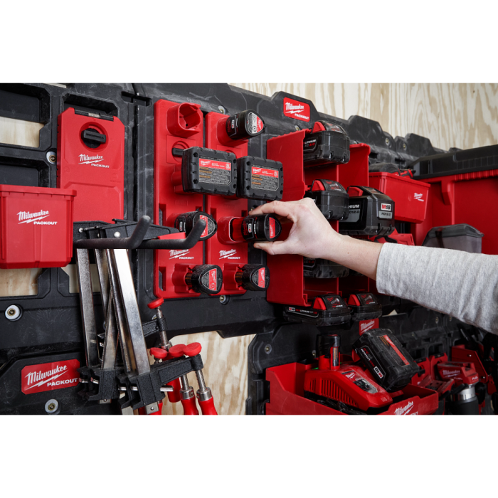 「PackOut」 Milwaukee Tool | ミルウォーキーツール PACKOUT™ M12 バッテリーホルダー 48-22-8338