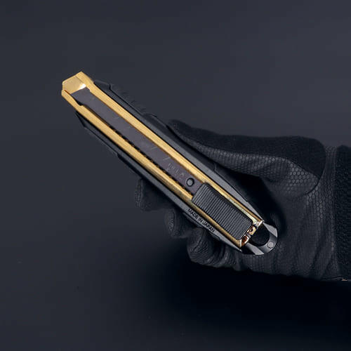 [FK02A-BG] KUROKIN 黒金(Black & Gold) メタルカッターナイフ 単品1個