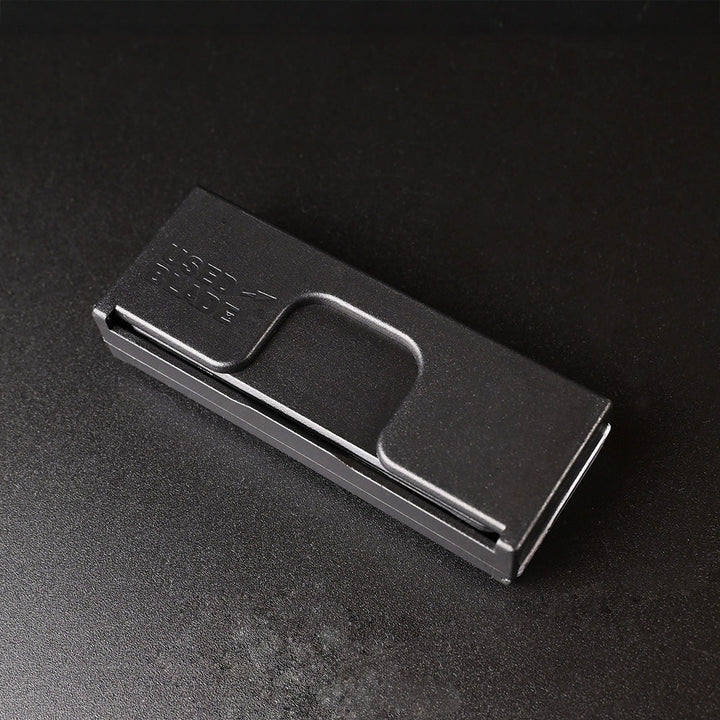 [FK11-A] KUROKIN 黒金(Black & Gold) 電工ユーティリティナイフ替刃（10枚入） 単品1個 - MisakaZoo