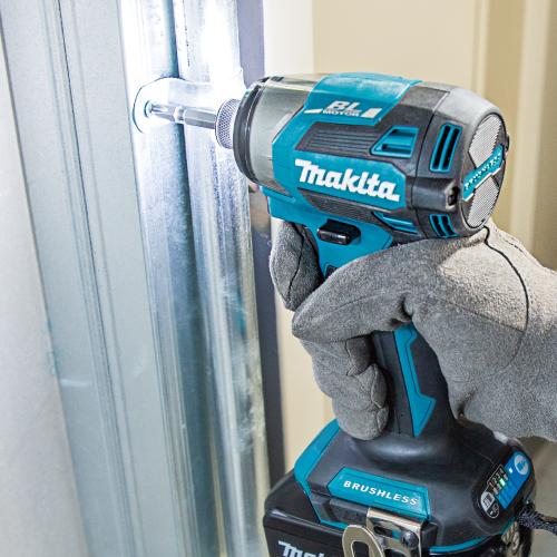 「本体のみ」Makita｜マキタ 18V充電式インパクトドライバ TD173D １台