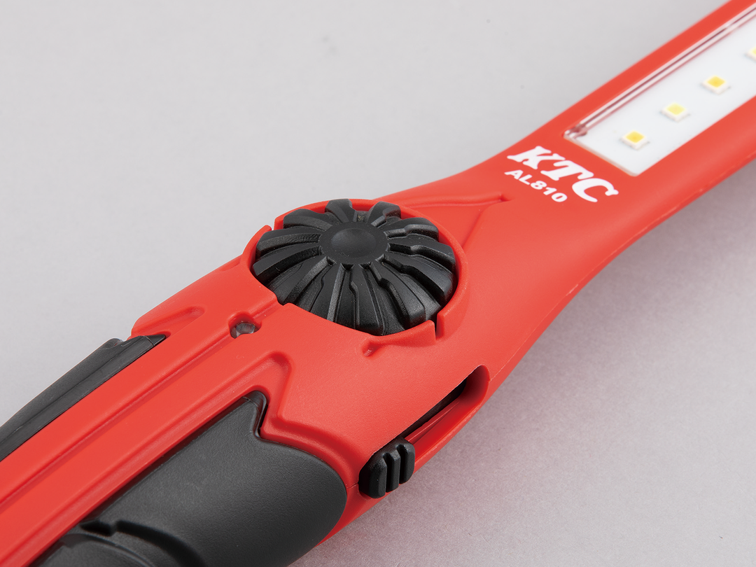 [AL810] KTC(京都機械工具)充電式LEDスリムライト（最大900lm・W492×D82×H52mm） 単品1本