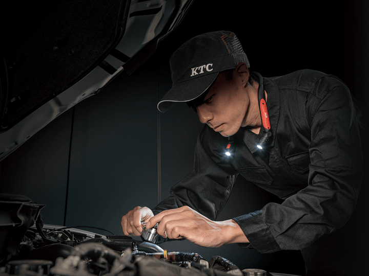 [AL814N] KTC(京都機械工具)充電式LEDネックライト（最大320lm） 単品1本 - MisakaZoo