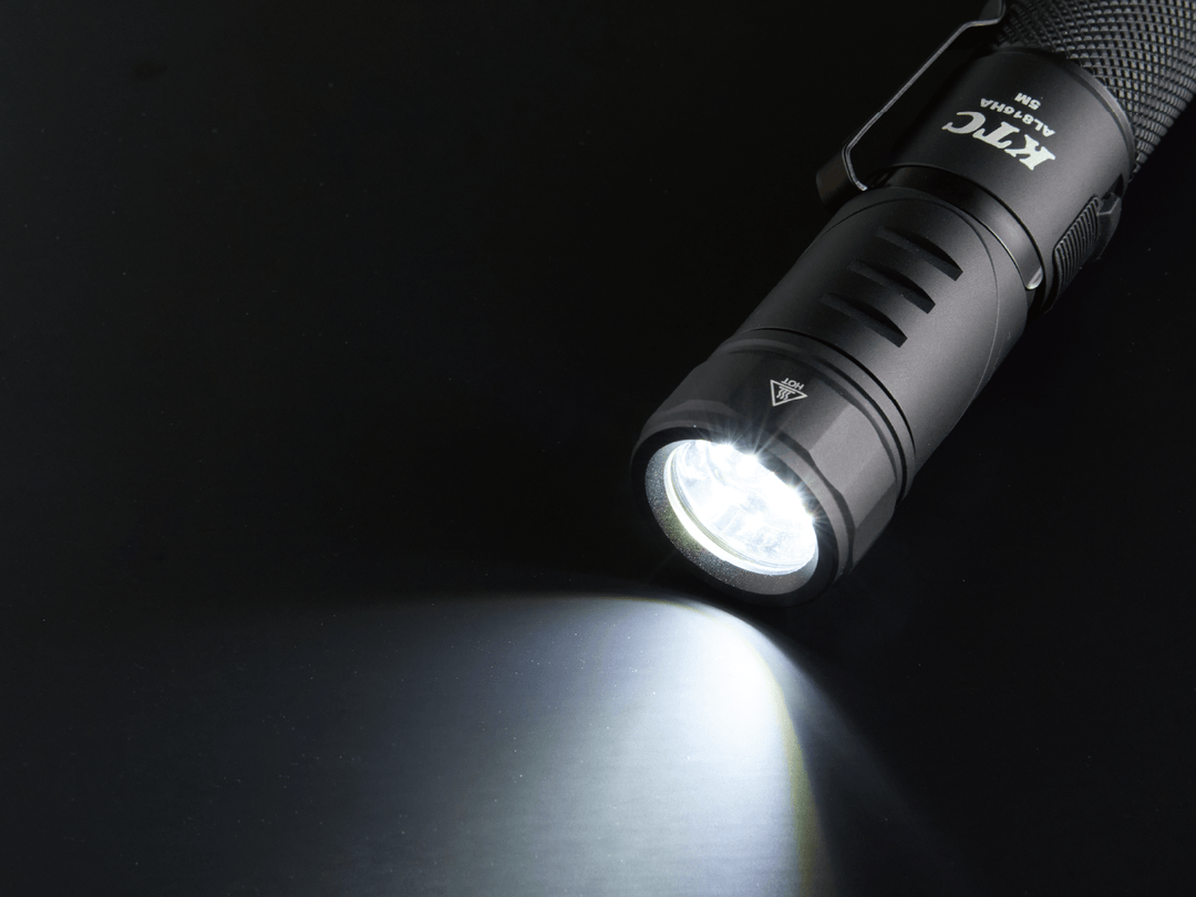[AL816HA] KTC(京都機械工具)充電式LEDフレキシブルライト(ハンドライトタイプ) 単品1個 - MisakaZoo