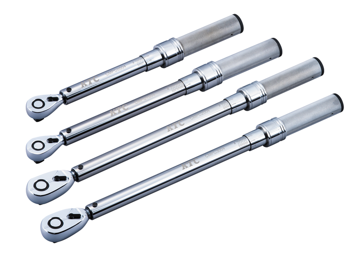 [CMPC2004] KTC(京都機械工具)12.7sq.プレセット型トルクレンチ（40〜200N・m 全長480mm） 単品1本