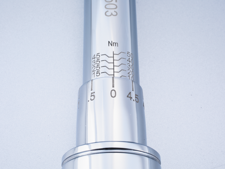 [CMPC0253] KTC(京都機械工具)9.5sq.プレセット型トルクレンチ（5〜25N・m 全長282mm） 単品1本
