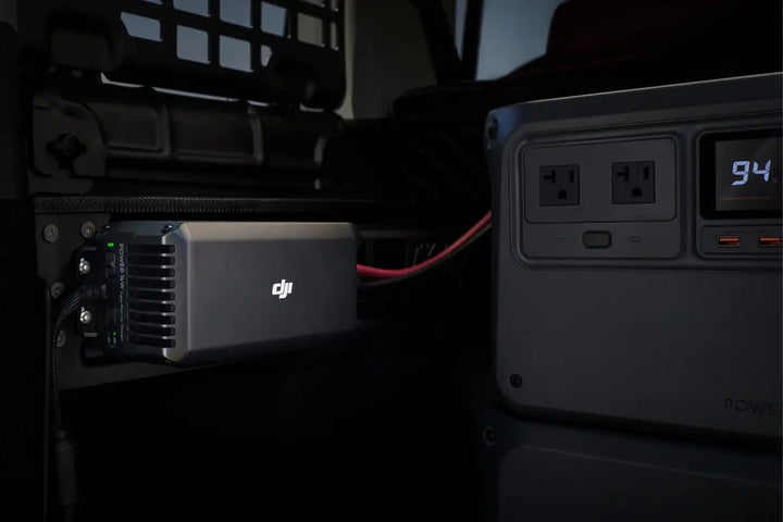 DJI Power 1 kW車内超急速充電器 - MisakaZoo