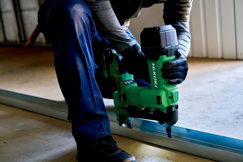 フルセット品] HiKoki｜ハイコーキ 18V コンクリート釘打機 NC1840DA