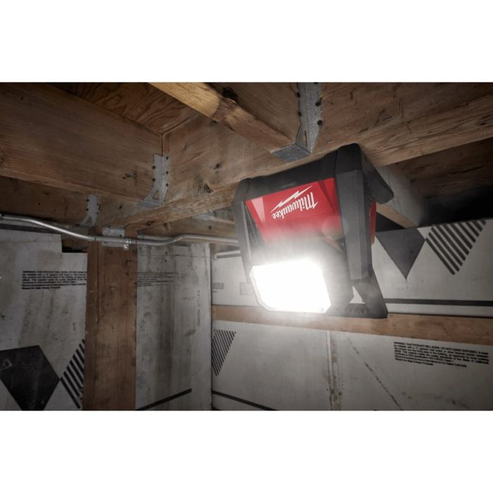 &quot; <tc>Bare-Tools (Tool Body Only)</tc> &quot; Milwaukee Tool | Lampe de zone haute performance à LED M18 de Milwaukee Tool M18 HOAL-0 APJ